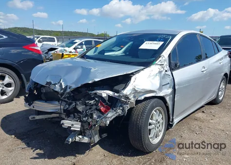 2017 Toyota Prius Four из США, поврежденный, VIN JTDKARFU7H3531386